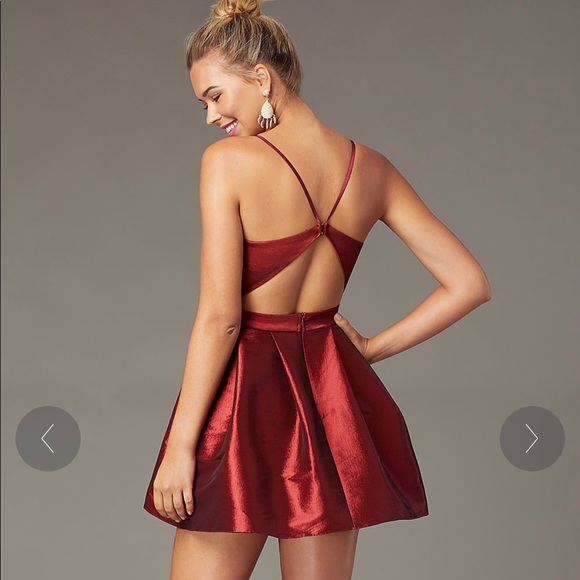 PromGirl Dresses & Skirts - Promgirl red homecoming dress size small flare backless mini, worn once